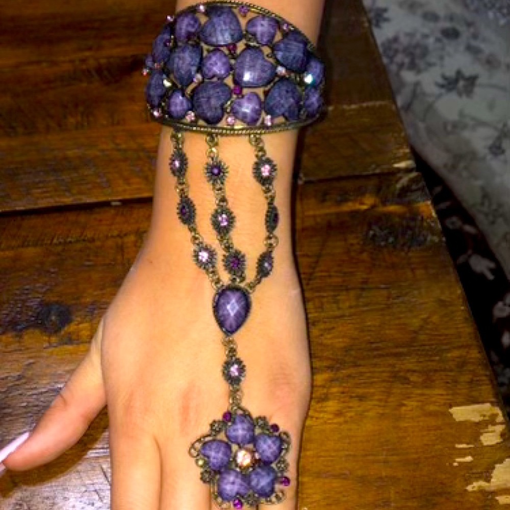 New and never used and in good shape and quality